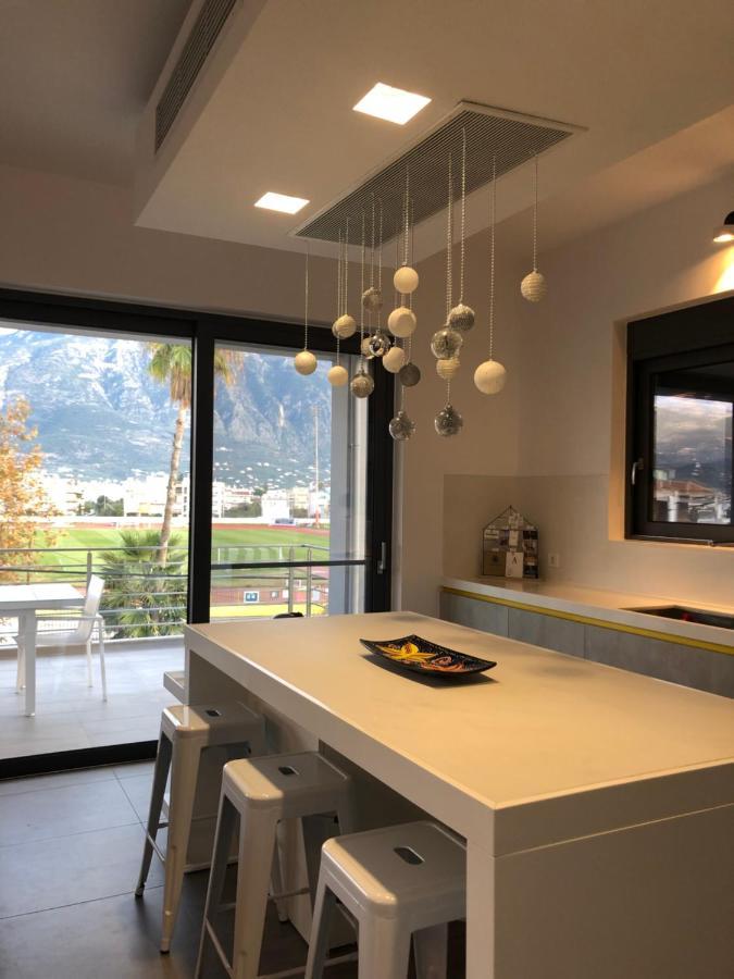 Elion Luxury Apartments كالاماتا المظهر الخارجي الصورة